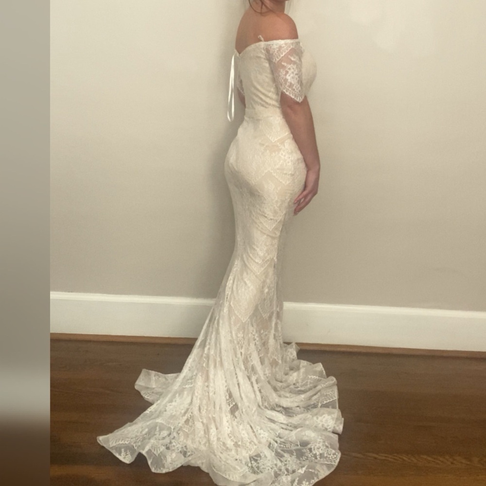 NWT simple boho lace wedding dress, reception dress or elopement wedding dress - Picture 5 of 7